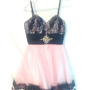 Women's 2 Mac Duggal Couture Dress